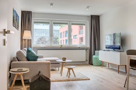 https://www.mrlodge.com/rent/2-room-apartment-munich-schwabing-10601