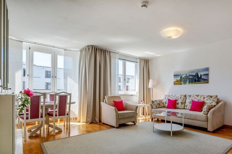 https://www.mrlodge.com/rent/3-room-apartment-munich-au-haidhausen-10665