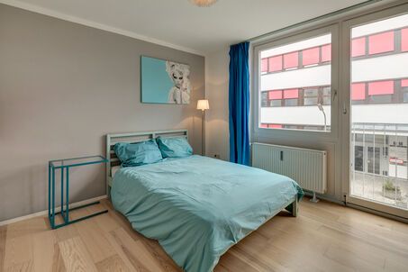 https://www.mrlodge.com/rent/1-room-apartment-munich-berg-am-laim-10742
