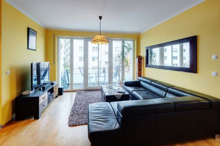 https://www.mrlodge.com/rent/3-room-apartment-munich-obersendling-10785