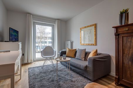 https://www.mrlodge.com/rent/1-room-apartment-munich-maxvorstadt-10965