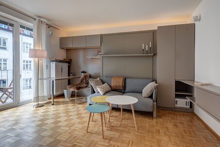 https://www.mrlodge.com/rent/1-room-apartment-munich-neuhausen-11005