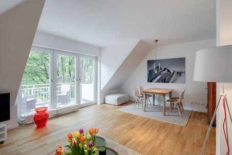 https://www.mrlodge.com/rent/2-room-apartment-munich-bogenhausen-11026
