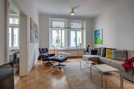 https://www.mrlodge.com/rent/1-room-apartment-munich-glockenbachviertel-11079