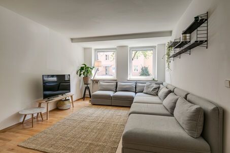 https://www.mrlodge.com/rent/3-room-apartment-munich-au-haidhausen-11143