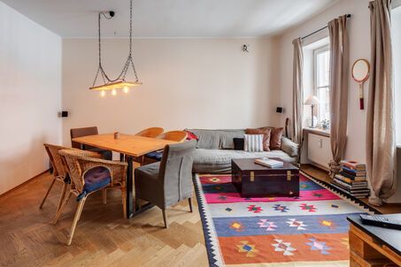 https://www.mrlodge.com/rent/3-room-apartment-munich-glockenbachviertel-11379