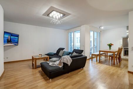 https://www.mrlodge.com/rent/3-room-apartment-munich-ludwigsvorstadt-11411