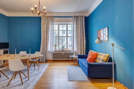 https://www.mrlodge.com/rent/2-room-apartment-munich-maxvorstadt-11521