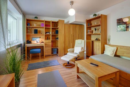 https://www.mrlodge.com/rent/1-room-apartment-munich-schwabing-11655