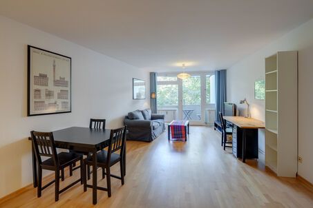 https://www.mrlodge.com/rent/1-room-apartment-munich-maxvorstadt-11681