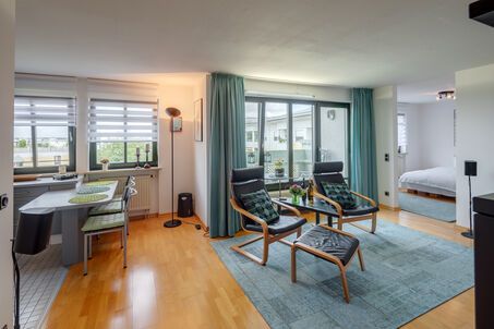 https://www.mrlodge.com/rent/1-room-apartment-munich-neuperlach-11777