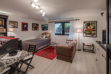https://www.mrlodge.com/rent/1-room-apartment-neubiberg-11781