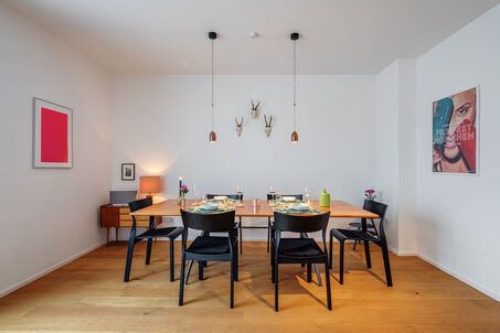 https://www.mrlodge.com/rent/3-room-apartment-munich-au-haidhausen-11789
