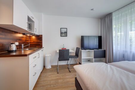 https://www.mrlodge.com/rent/1-room-apartment-munich-nymphenburg-gern-11936