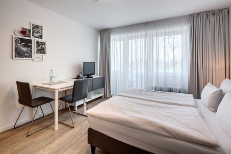 https://www.mrlodge.com/rent/1-room-apartment-munich-nymphenburg-gern-11951