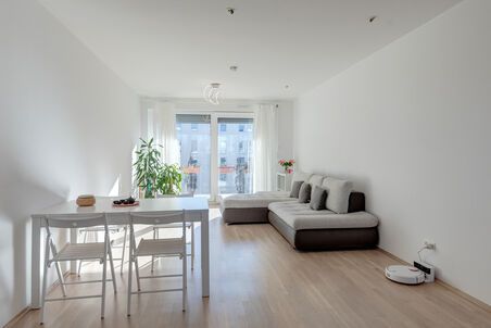 https://www.mrlodge.com/rent/2-room-apartment-munich-neuaubing-12034