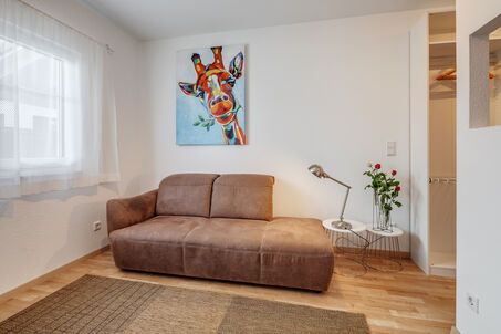 https://www.mrlodge.com/rent/1-room-apartment-munich-solln-12080