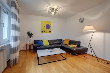 https://www.mrlodge.com/rent/3-room-apartment-munich-laim-12107
