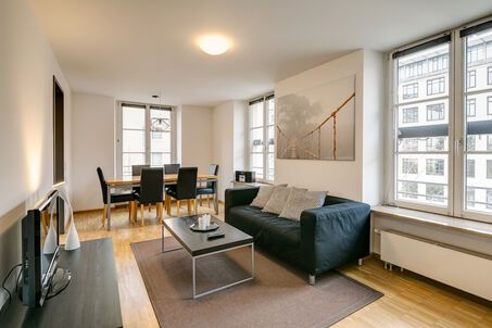 https://www.mrlodge.com/rent/3-room-apartment-munich-maxvorstadt-1233