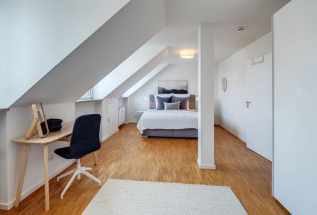 https://www.mrlodge.com/rent/2-room-apartment-munich-maxvorstadt-12335