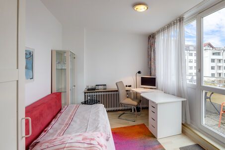 https://www.mrlodge.com/rent/1-room-apartment-munich-ramersdorf-1235