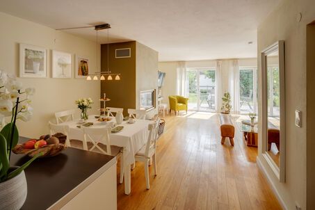 https://www.mrlodge.com/rent/5-zimmer-haus-garching-13131