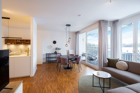 https://www.mrlodge.com/rent/5-room-apartment-munich-schwabing-west-13221