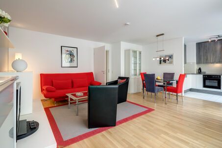 https://www.mrlodge.com/rent/2-room-apartment-munich-maxvorstadt-1342