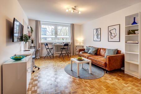 https://www.mrlodge.com/rent/1-room-apartment-munich-bogenhausen-13439