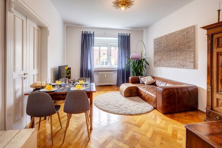 https://www.mrlodge.com/rent/3-room-apartment-munich-schwabing-13568