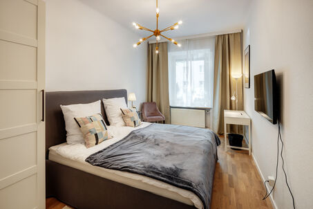 https://www.mrlodge.com/rent/1-room-apartment-munich-laim-13598