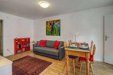 https://www.mrlodge.com/rent/2-room-apartment-munich-schwabing-west-13932