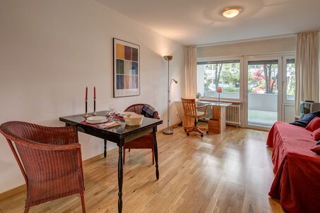 https://www.mrlodge.com/rent/1-room-apartment-munich-neuhausen-1445