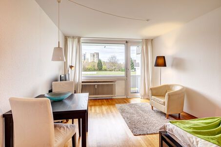 https://www.mrlodge.com/rent/1-room-apartment-munich-lerchenau-1729