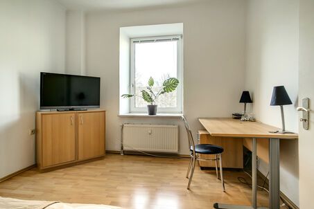 https://www.mrlodge.com/rent/1-room-apartment-munich-schwanthalerhoehe-1933