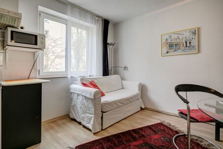 https://www.mrlodge.com/rent/1-room-apartment-munich-schwabing-209