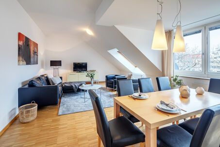 https://www.mrlodge.com/rent/3-room-apartment-munich-maxvorstadt-2484