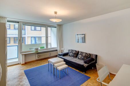 https://www.mrlodge.com/rent/2-room-apartment-munich-maxvorstadt-2914