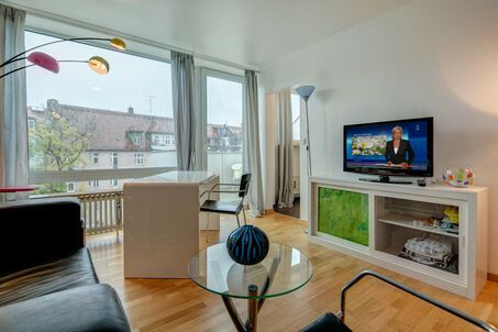 https://www.mrlodge.com/rent/1-room-apartment-munich-bogenhausen-3072