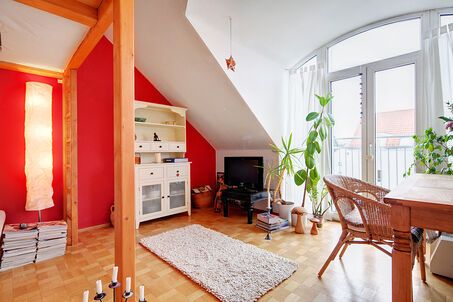 https://www.mrlodge.com/rent/1-room-apartment-munich-alte-heide-3521