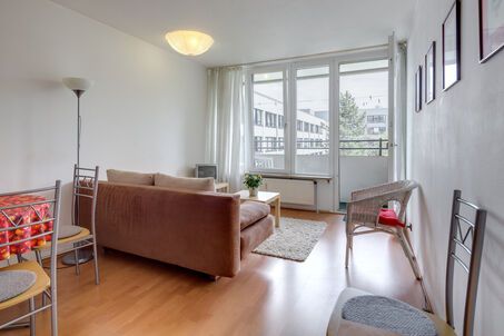https://www.mrlodge.com/rent/1-room-apartment-munich-au-haidhausen-3742