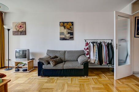https://www.mrlodge.com/rent/1-room-apartment-munich-schwabing-west-4