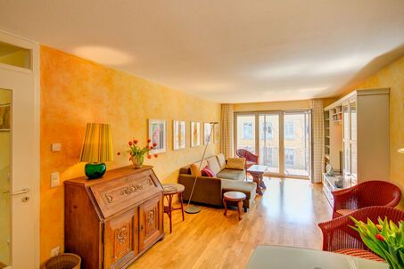 https://www.mrlodge.com/rent/3-room-apartment-munich-schwabing-west-4461