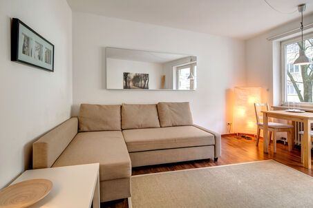 https://www.mrlodge.com/rent/1-room-apartment-munich-neuhausen-4643