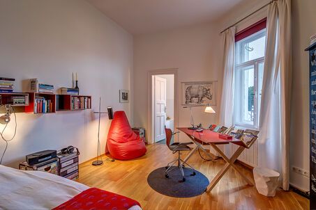 https://www.mrlodge.com/rent/1-room-apartment-munich-schwabing-4661