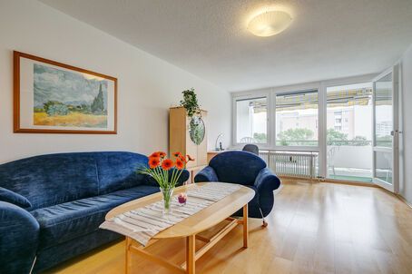 https://www.mrlodge.com/rent/3-room-apartment-munich-neuperlach-4818