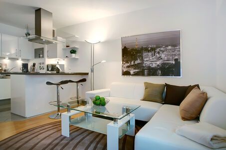 https://www.mrlodge.com/rent/2-room-apartment-munich-untergiesing-4951