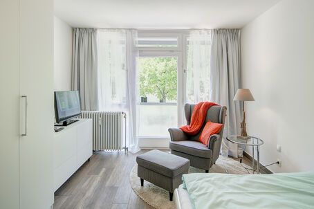 https://www.mrlodge.com/rent/1-room-apartment-munich-schwabing-501