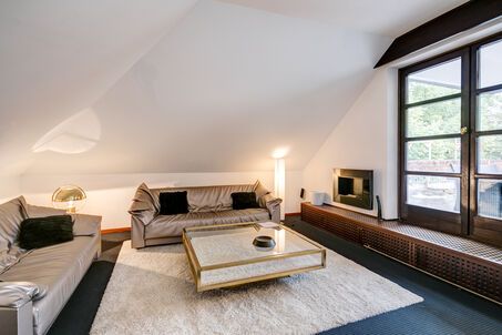 https://www.mrlodge.com/rent/2-room-apartment-munich-altbogenhausen-507