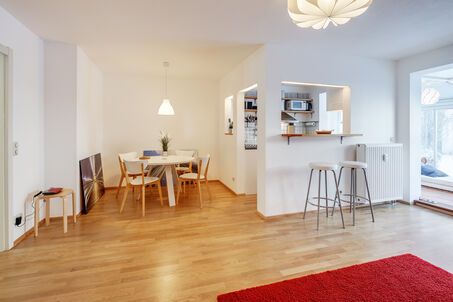 https://www.mrlodge.com/rent/2-room-apartment-munich-au-haidhausen-5163